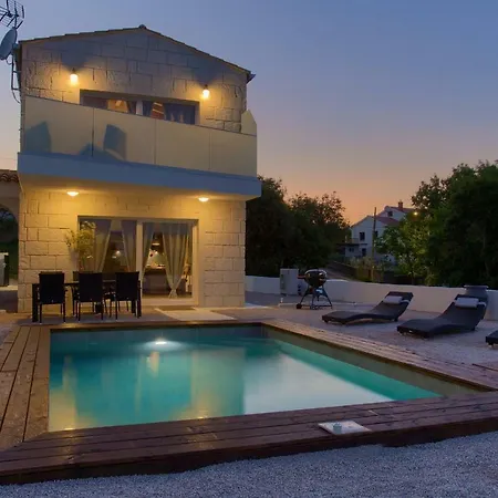 Villa Pax Vrh (Krk)