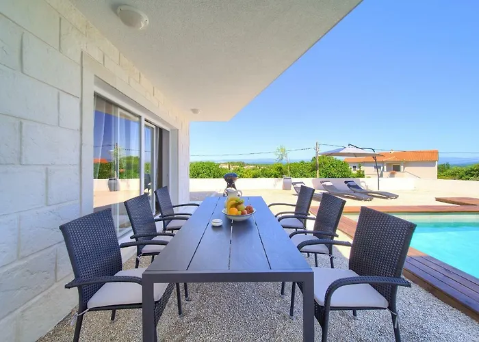 Pax Villa