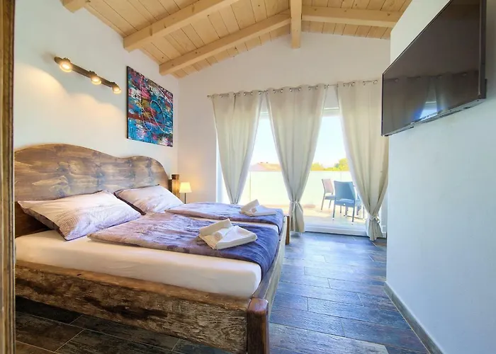 Pax Villa